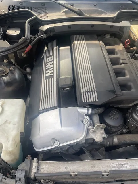 M52 with Alum. Valve Cover.webp