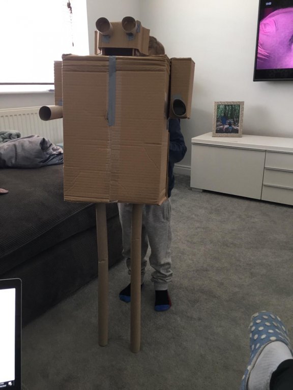 Lads robot.jpg