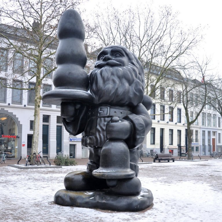 The_Buttplug_Gnome___Rotterdam_by_DeviantAlfred.jpg