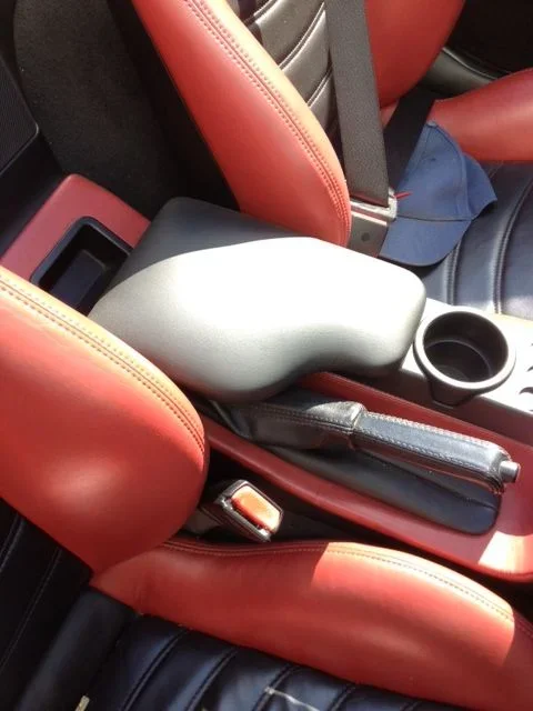 Z3 Armrest before.webp