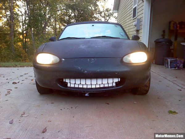 motor-memes-smiling-mx5.jpg