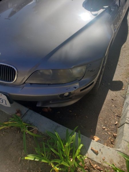 bmw1.jpg