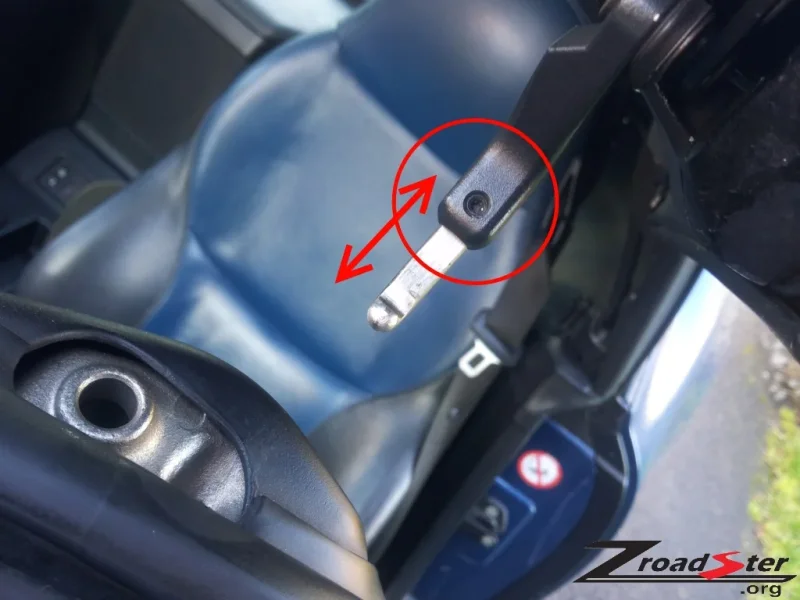 bmw-z3-hood-roof-latch-adjustment.webp