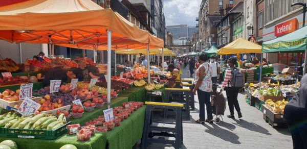 Fruit Market.jpg
