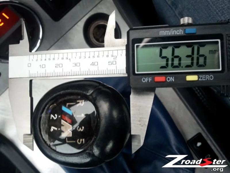 Z3GearKnob02.webp