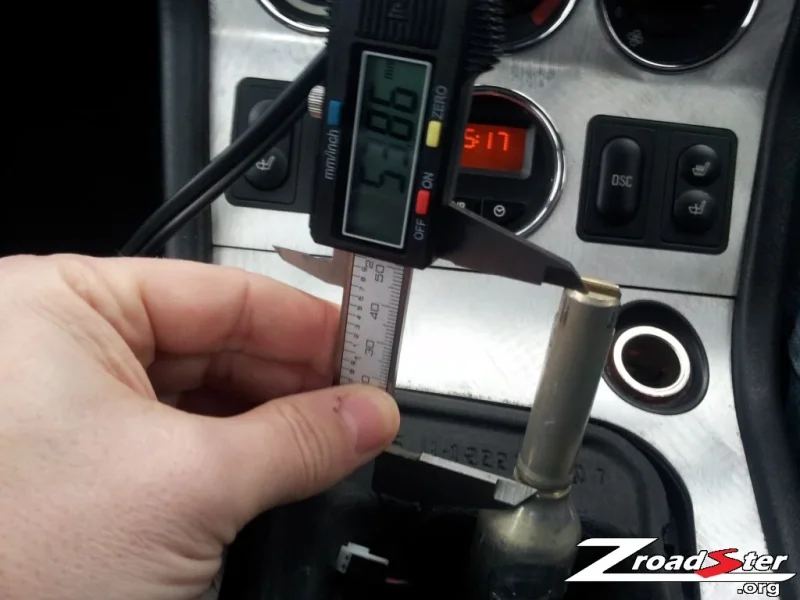 Z3GearKnob03.webp