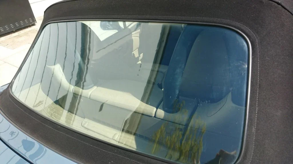 Rear windscreen after polish.webp