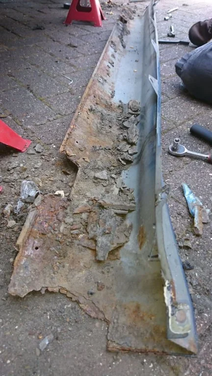 D side outer sill.webp