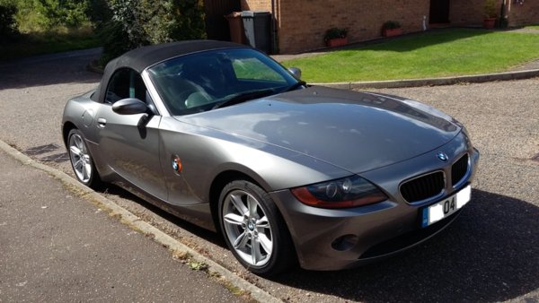 Z4 profile.jpg Z4 profile.jpg