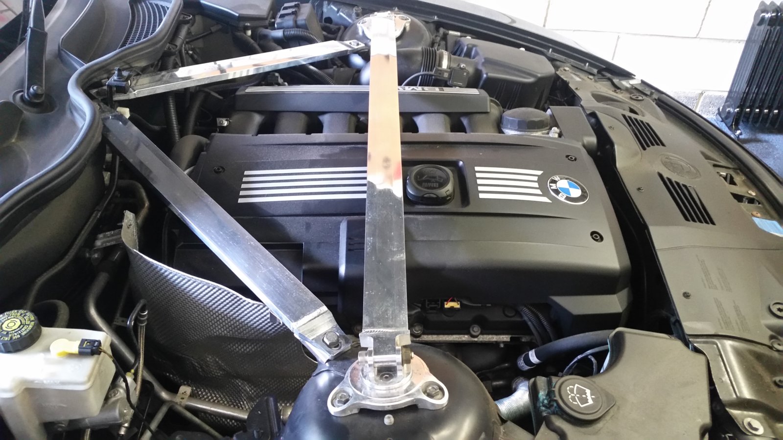 BMW Z4 Cosmo Racing Strut Brace BMW Z1 Z4 Z8 Z3 Forum and Technical