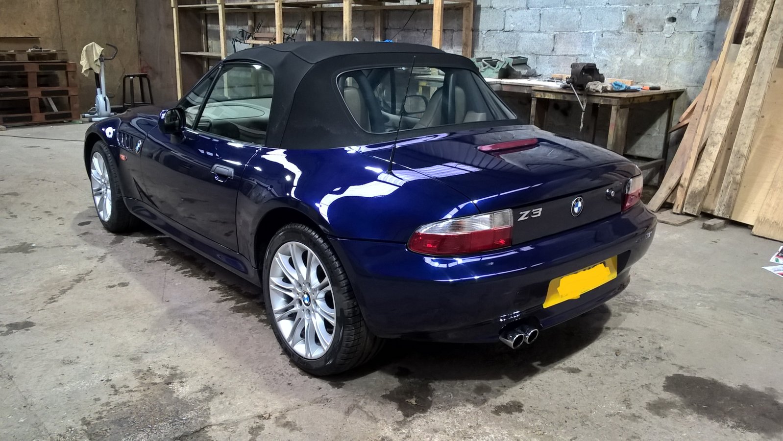 Found Some Oldies Of The 2 8 Bmw Z1 Z4 Z8 Z3 Forum And Technical Database Zroadster Org
