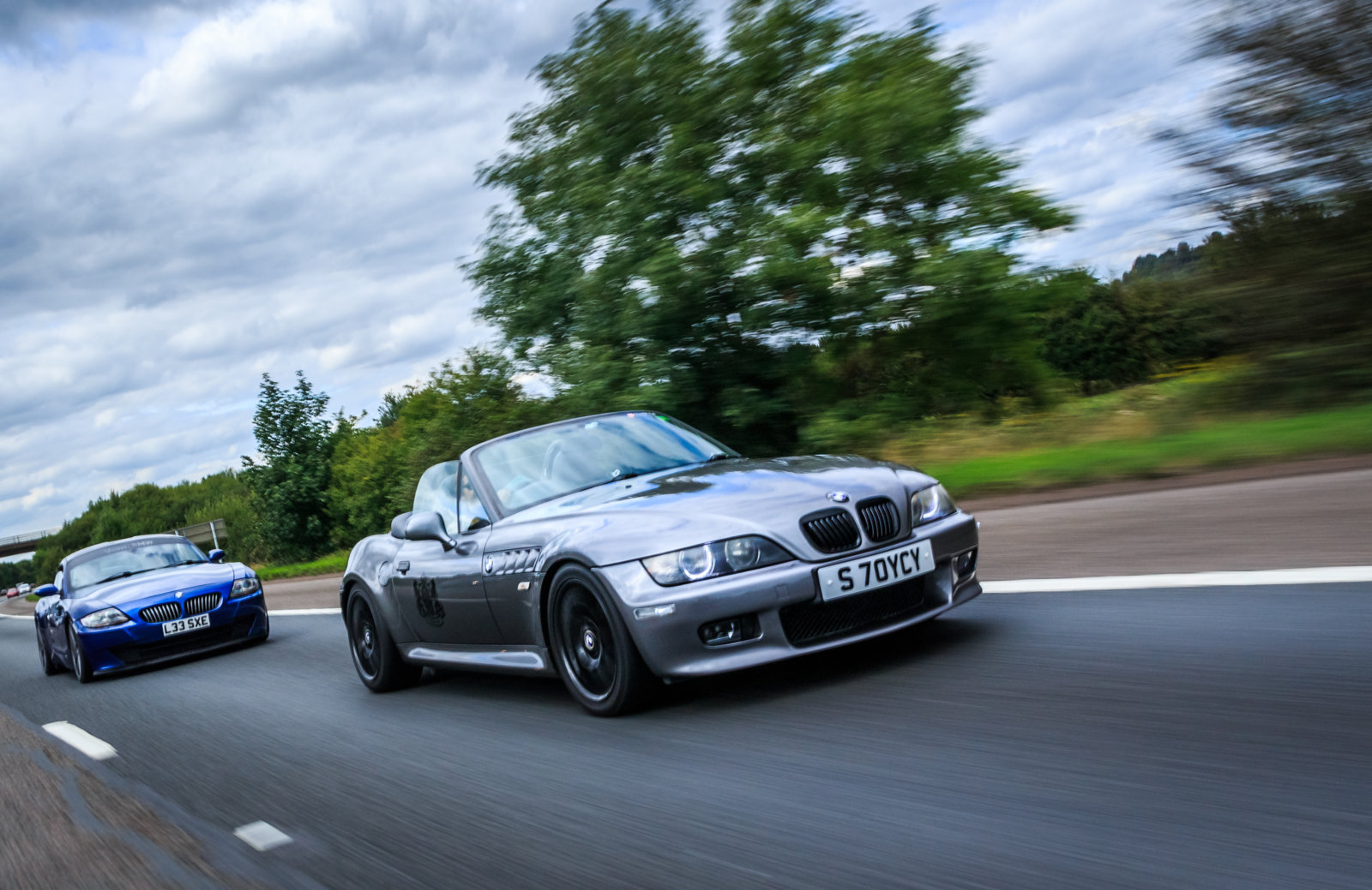 Z4 photo bombing a Z3