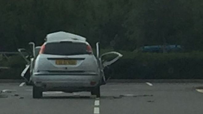 _97692739_car1.jpg